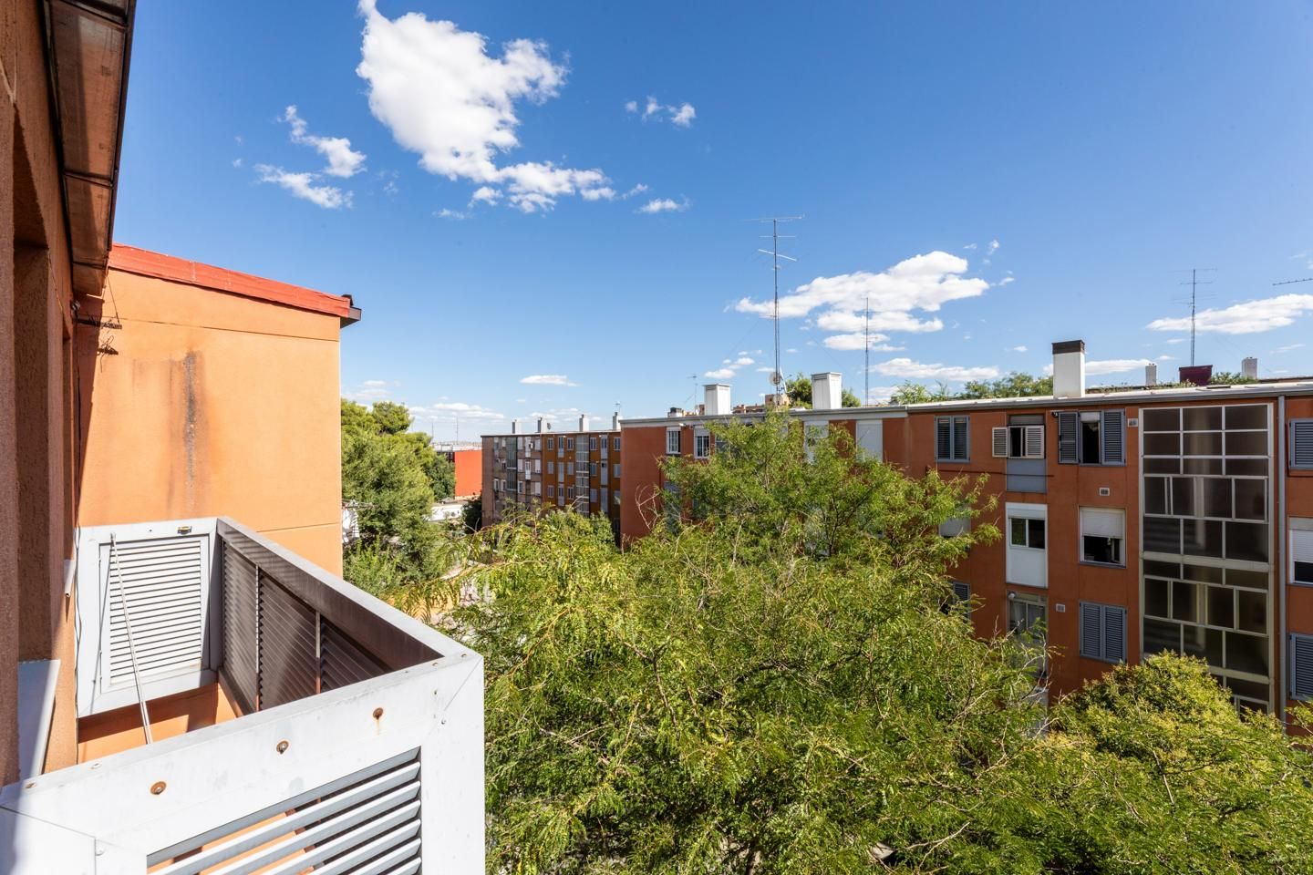 Vista exterior de Pis en venda en  Madrid Capital amb Calefacció, Traster i Balcó