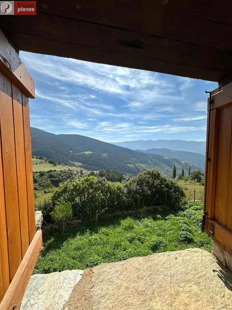 Exterior view of Houses for sale in Les Valls de Valira  with Private garden and Furnished