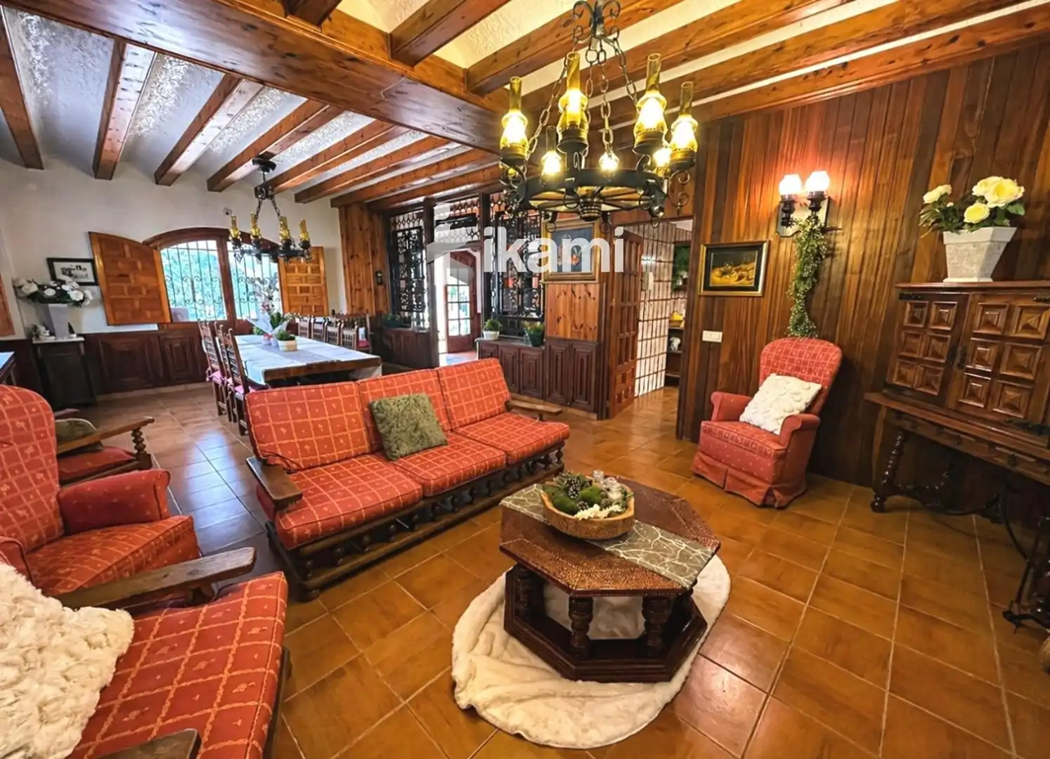 Casa o chalet en venta en Elda con Calefacción, Trastero y Piscina