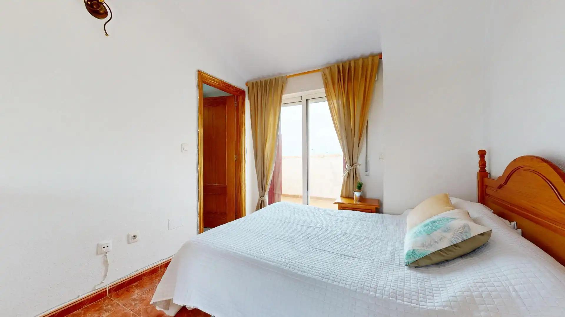 Dormitori de Casa adosada en venda en Pilar de la Horadada amb Jardí privat, Terrassa i Balcó