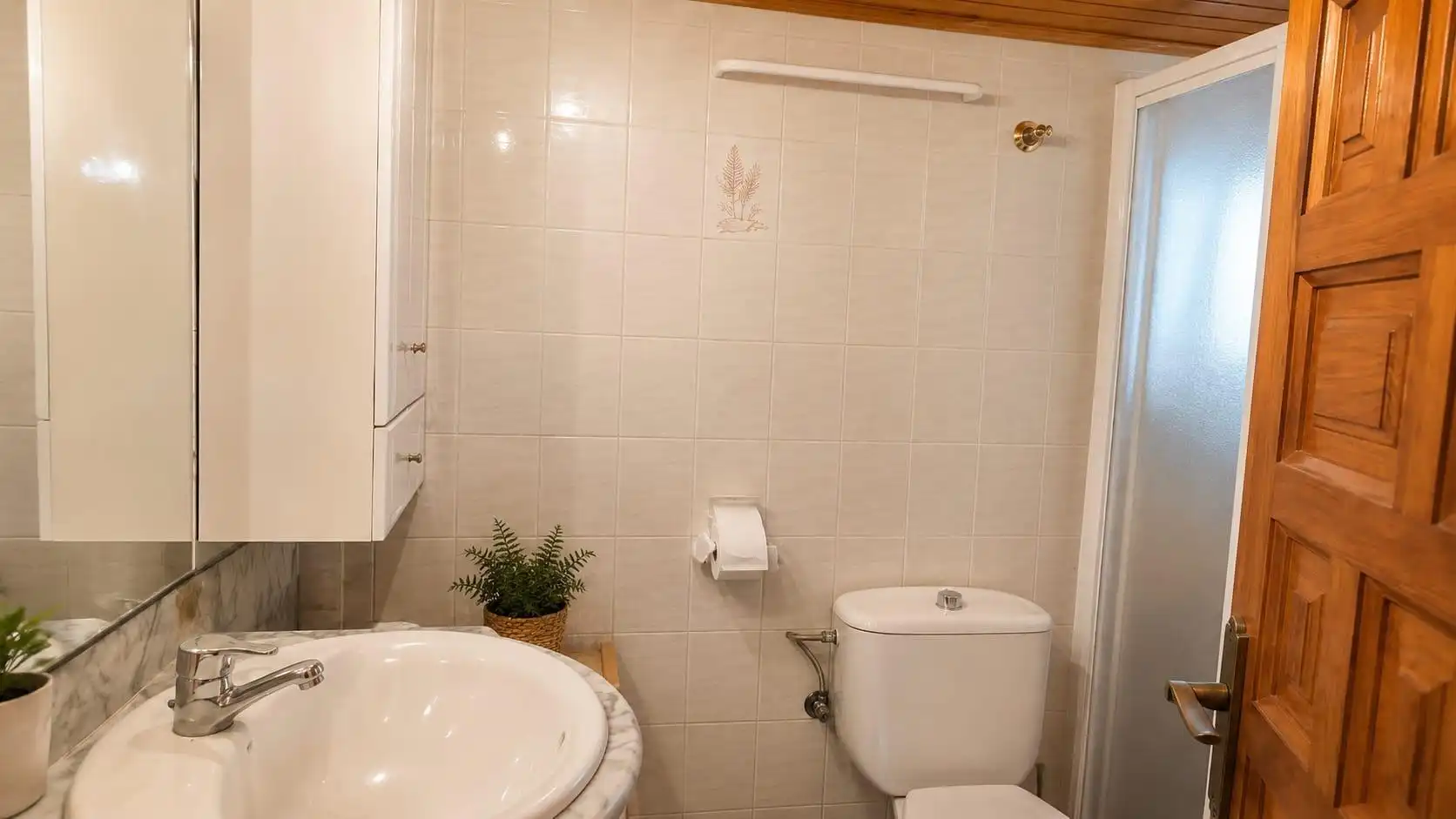 Bathroom of Houses for sale in Mediona  with Heating, Private garden and Terrace