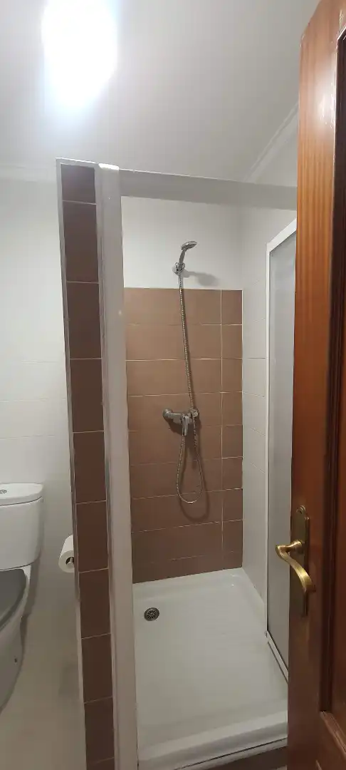 Bany de Apartament de lloguer en Carballo, A Coruña