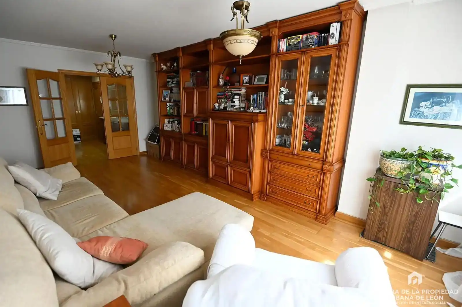 Wohnzimmer von Wohnung zum Verkauf in Población de Arroyo mit Heizung, Terrasse und Abstellraum