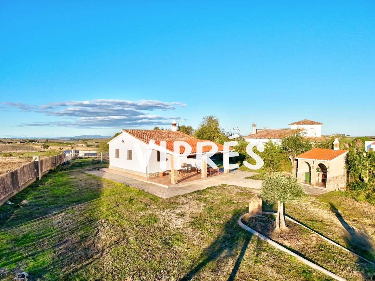 Exterior view of Country house for sale in Casar de Cáceres  with Heating and Storage room