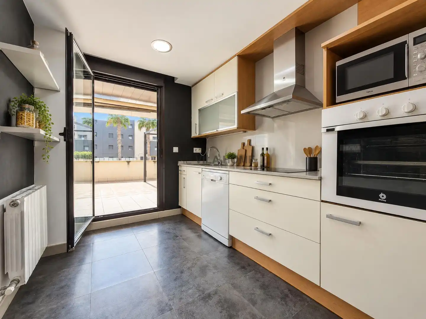 Bajo con piscina en venta en ANTONI MARIA ALCOVER, imagen 9