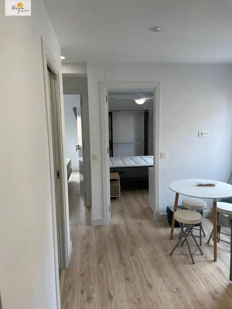 Habitación de Apartamento en venta en Valencia con Aire acondicionado