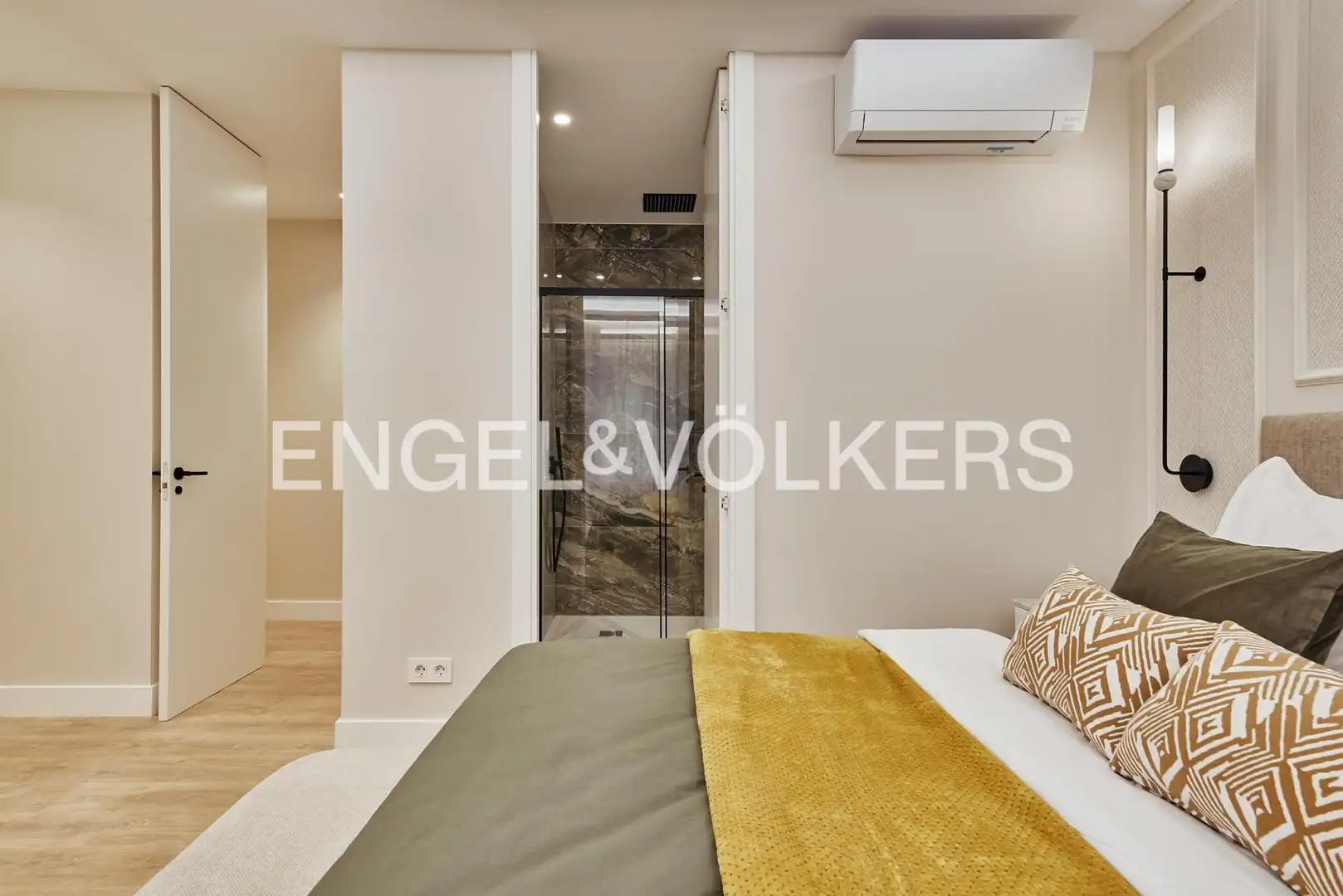 Piso con ascensor en venta en Duque de Sesto, imagen 14