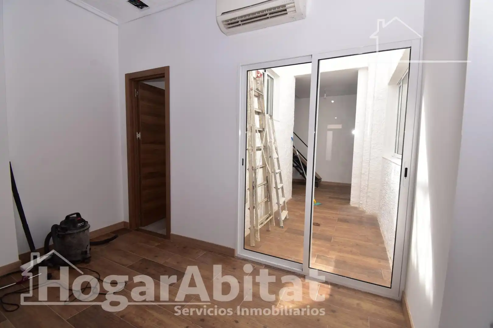 Dormitori de Casa o xalet en venda en Catarroja amb Aire condicionat, Calefacció i Terrassa