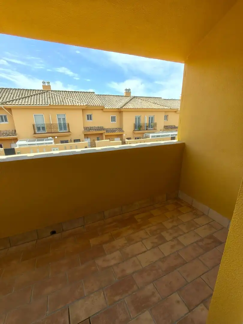 Terrassa de Casa adosada en venda en Puerto Real amb Aire condicionat, Calefacció i Jardí privat