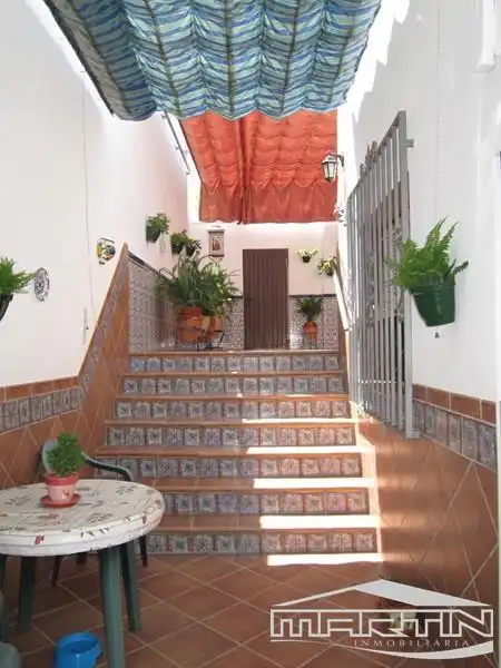 Casa o xalet en venda en Lucena amb Aire condicionat i Terrassa