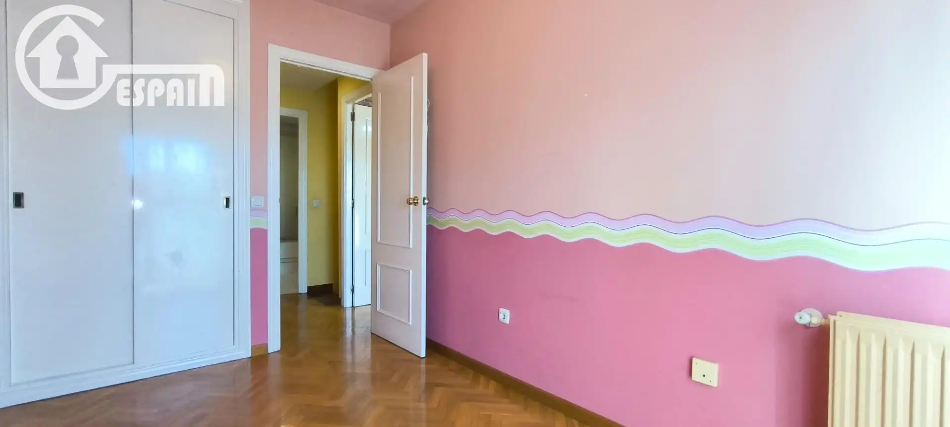 Bedroom of Duplexes for sale in Madrid  with Heating, Private garden and Community pool