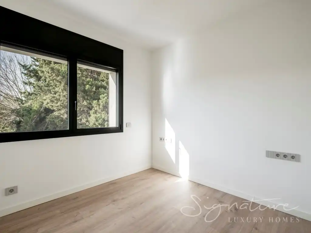 Bedroom of Houses for sale in Sant Cugat del Vallès  with Air Conditioner, Private garden and Swimming Pool