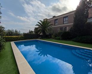 Piscina de Àtic en venda en  Barcelona Capital amb Calefacció, Jardí privat i Terrassa