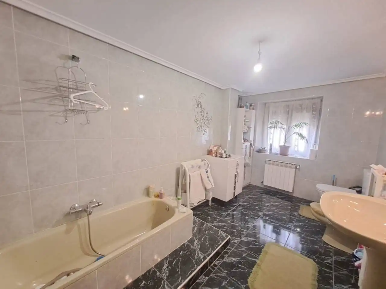 Bathroom of Houses for sale in Villayerno Morquillas  with Heating and Terrace