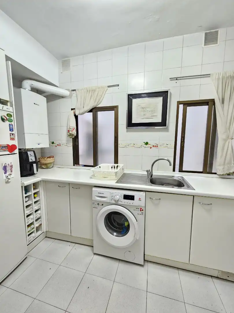 Cocina de Piso en venta en Talavera de la Reina con Aire acondicionado, Calefacción y Amueblado
