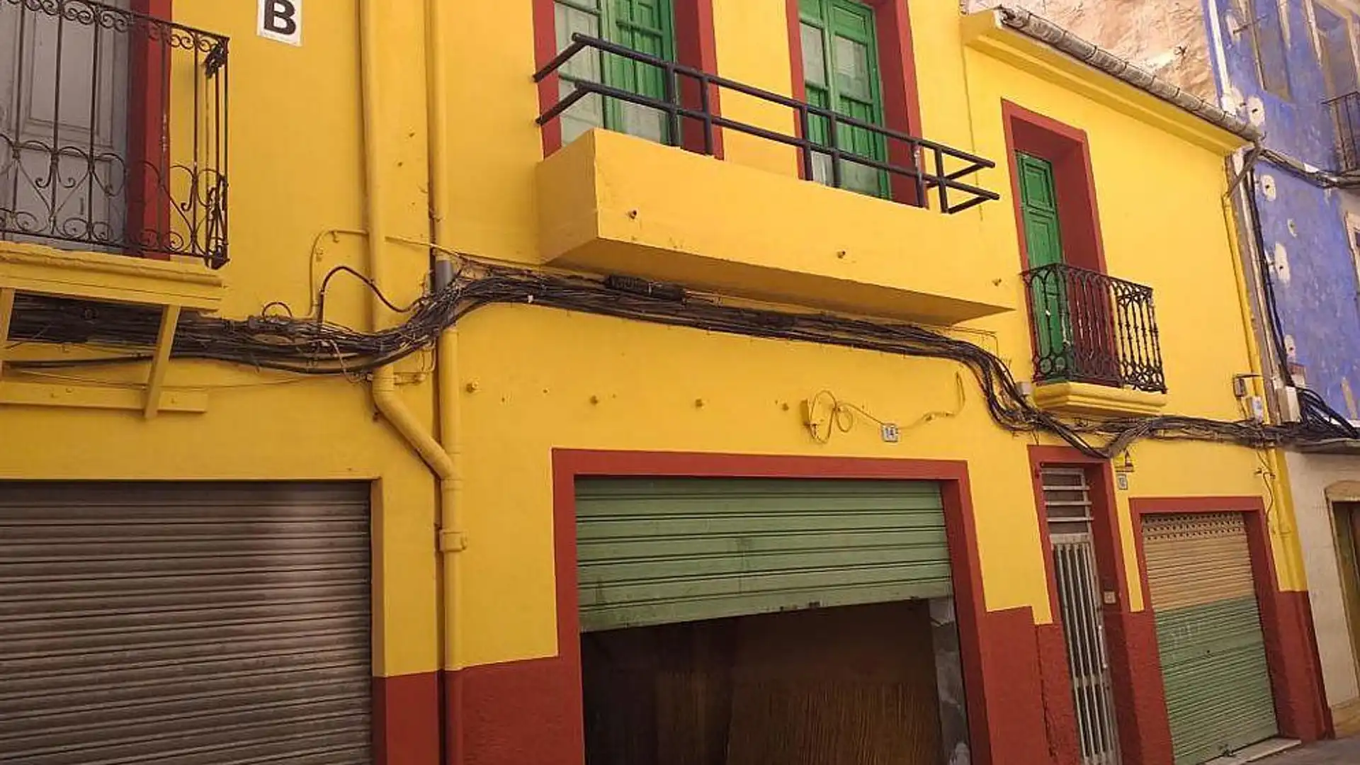 Vista exterior de Casa o xalet en venda en Elda