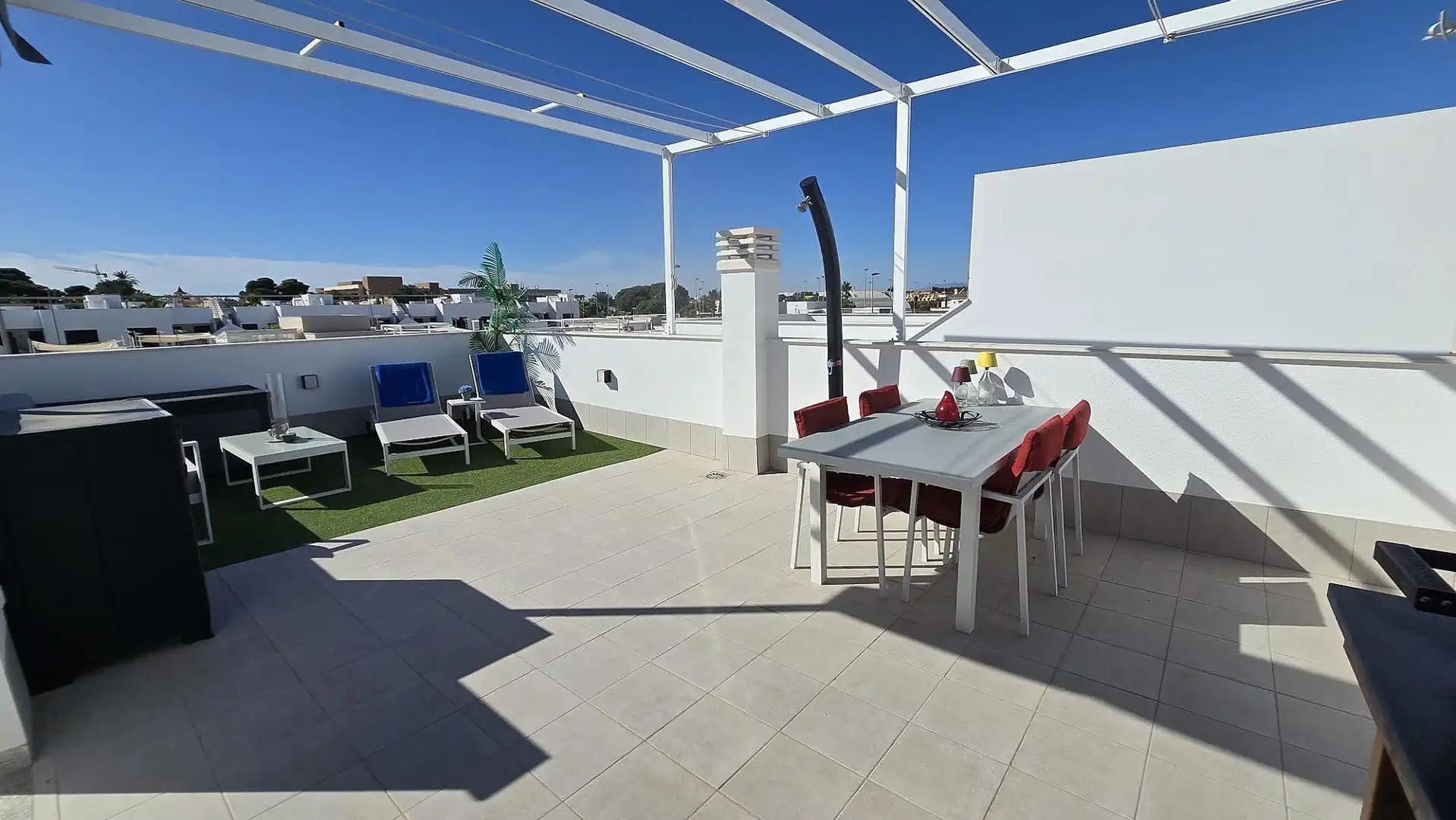 Terrassa de Casa o xalet en venda en San Pedro del Pinatar amb Terrassa, Traster i Balcó