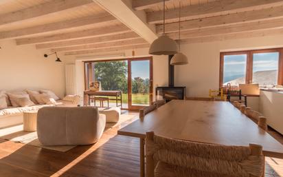 Sala d'estar de Casa o xalet en venda en Isòvol amb Terrassa i Balcó