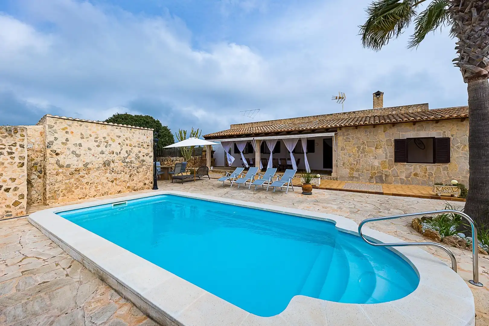 Swimming pool of Houses for sale in Santanyí  with Private garden, Terrace and Storage room
