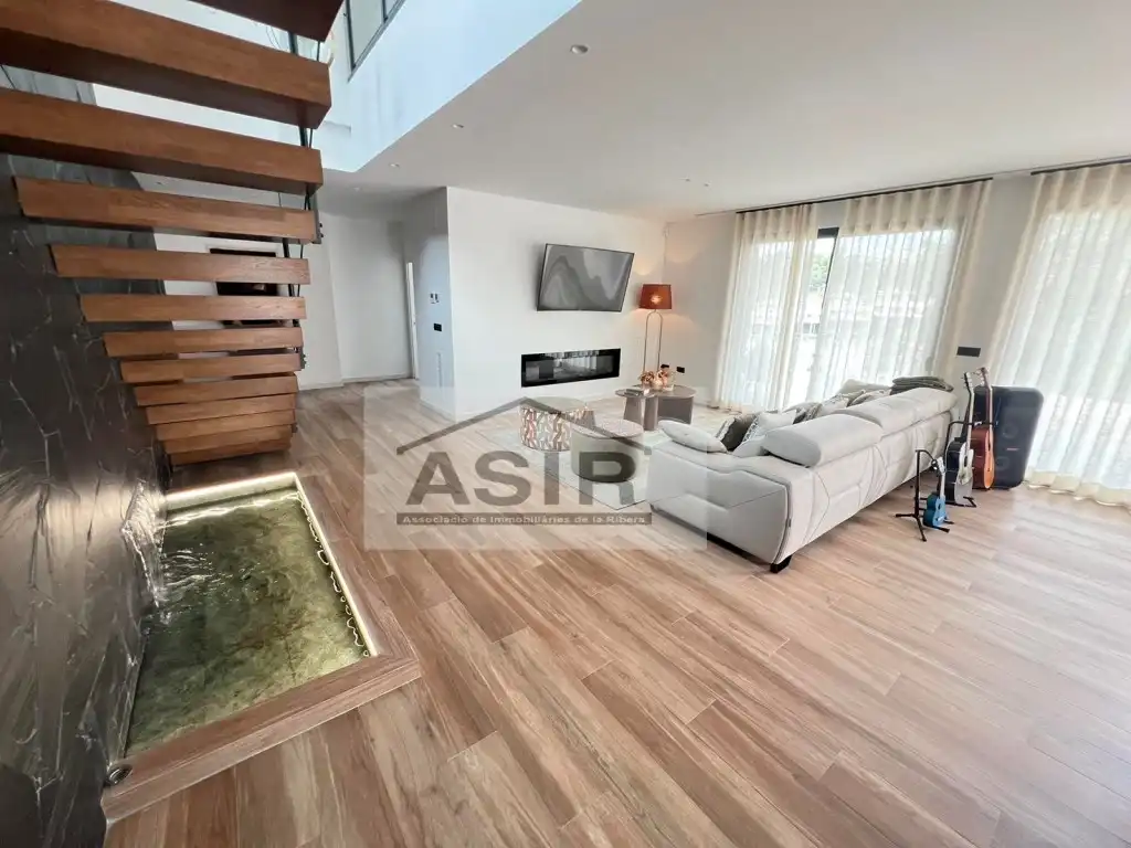 Sala de estar de Casa o chalet en venta en Alzira con Aire acondicionado, Terraza y Piscina