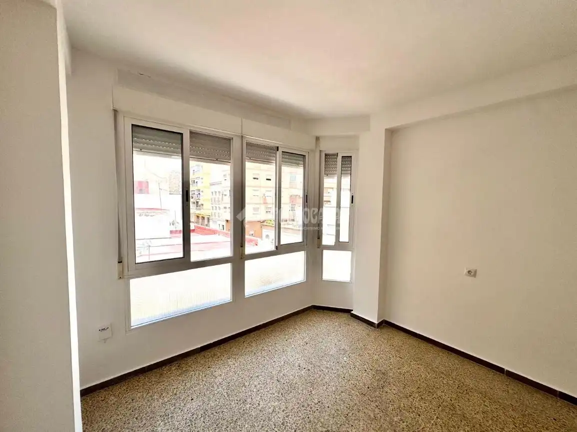 Habitación de Piso en venta en Almería