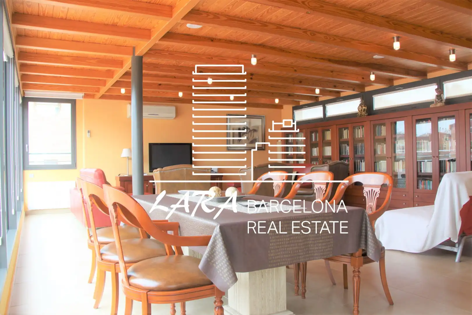 Sala de estar de Casa o chalet de alquiler con opción a compra en Viladecans con Aire acondicionado, Calefacción y Jardín privado