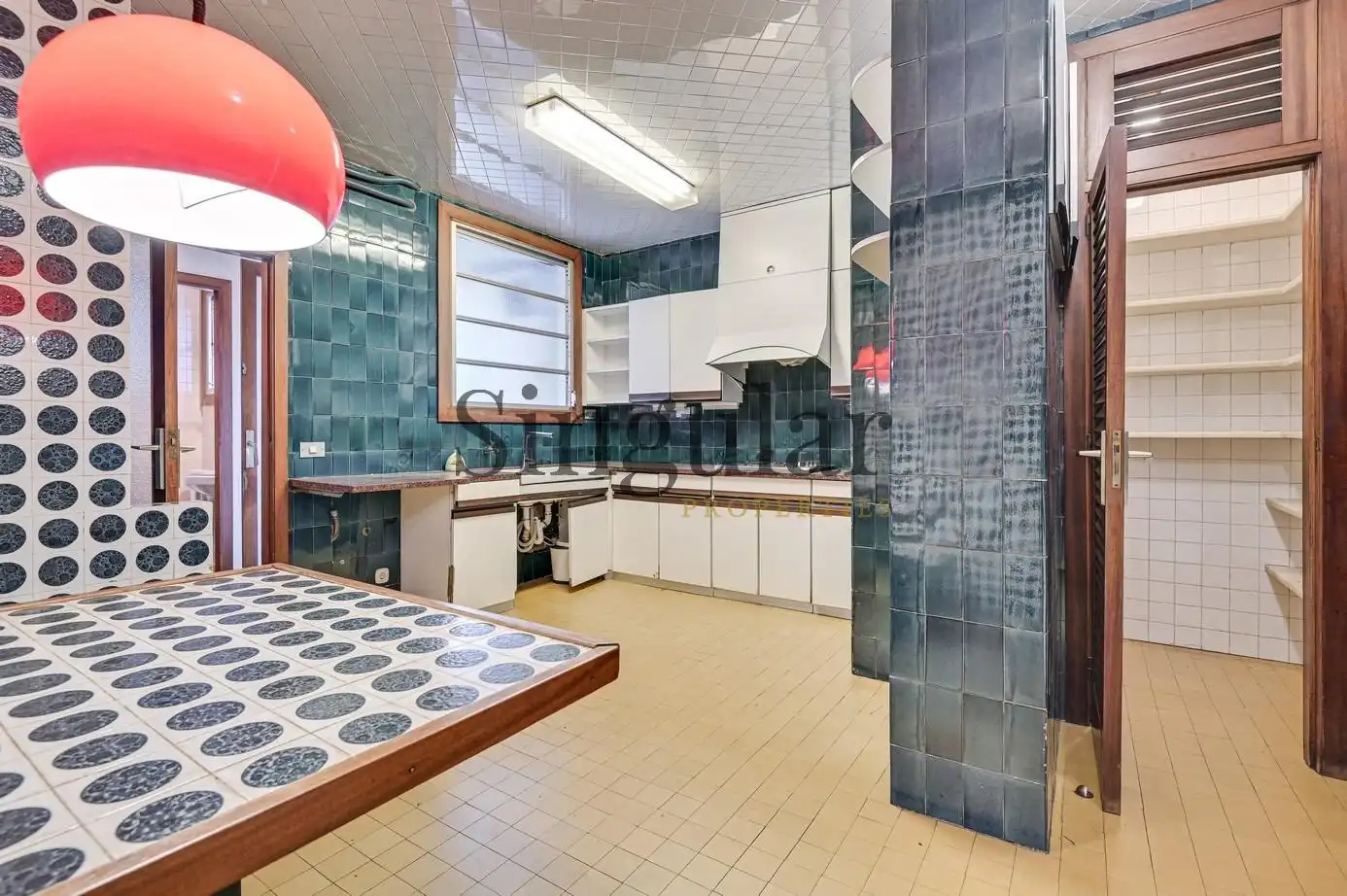 Cuina de Àtic en venda en Barcelona amb Calefacció, Terrassa i Piscina
