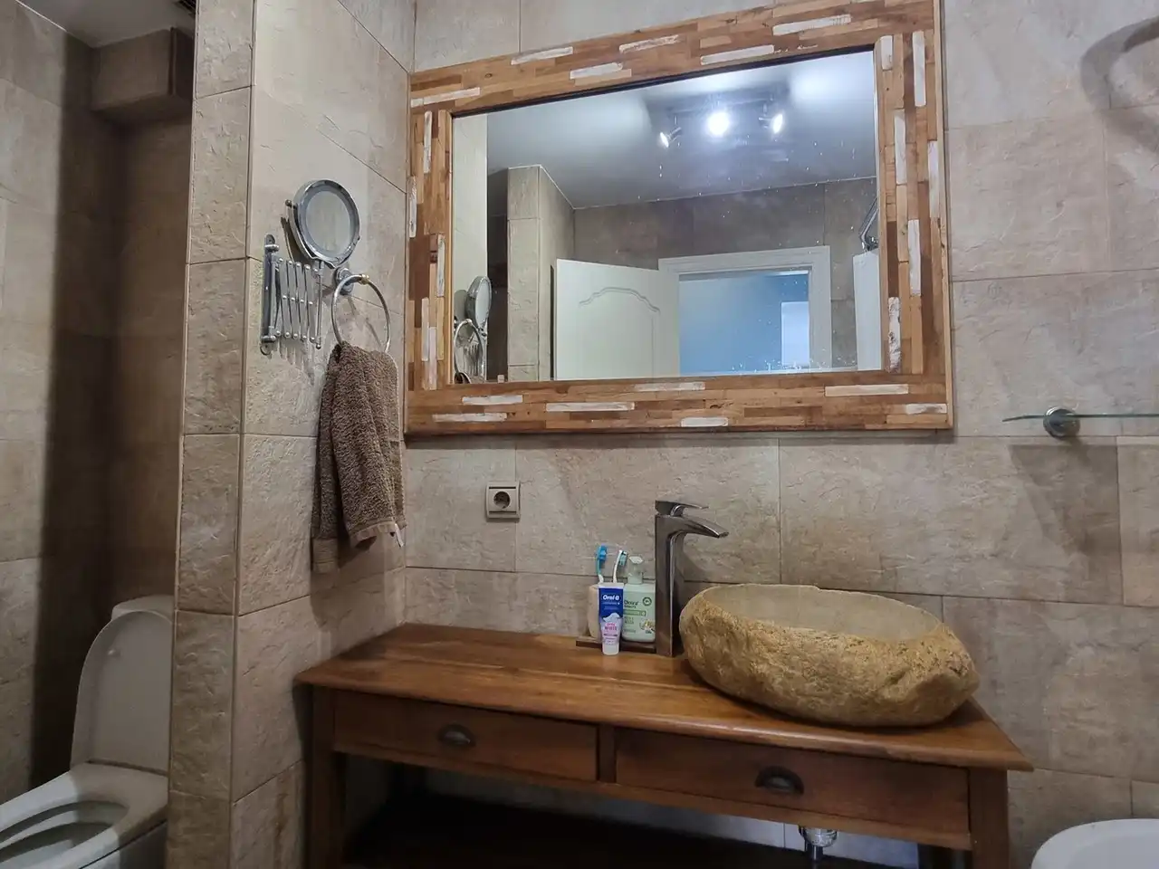 Bany de Apartament en venda en Manilva amb Terrassa i Piscina
