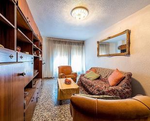 Living room of Flat for sale in Castellón de la Plana / Castelló de la Plana  with Furnished and Oven