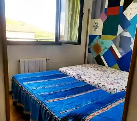 Habitación de Dúplex de alquiler en Miengo con Calefacción, Terraza y Amueblado