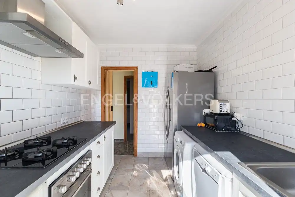Cocina de Casa o chalet de alquiler en Turís con Aire acondicionado, Calefacción y Jardín privado