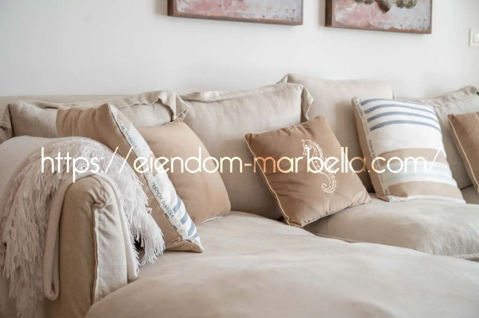 Habitación de Apartamento en venta en Marbella con Aire acondicionado, Terraza y Amueblado