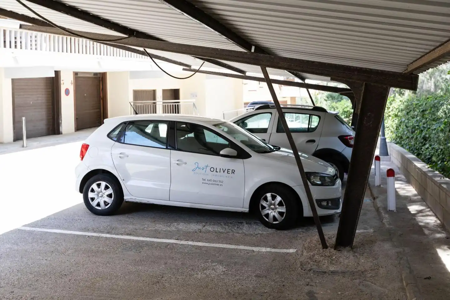 Parking de Piso en venta en Salou con Terraza, Amueblado y Piscina comunitaria