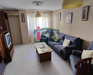 Sala d'estar de Pis de lloguer en Cáceres Capital amb Aire condicionat, Calefacció i Terrassa
