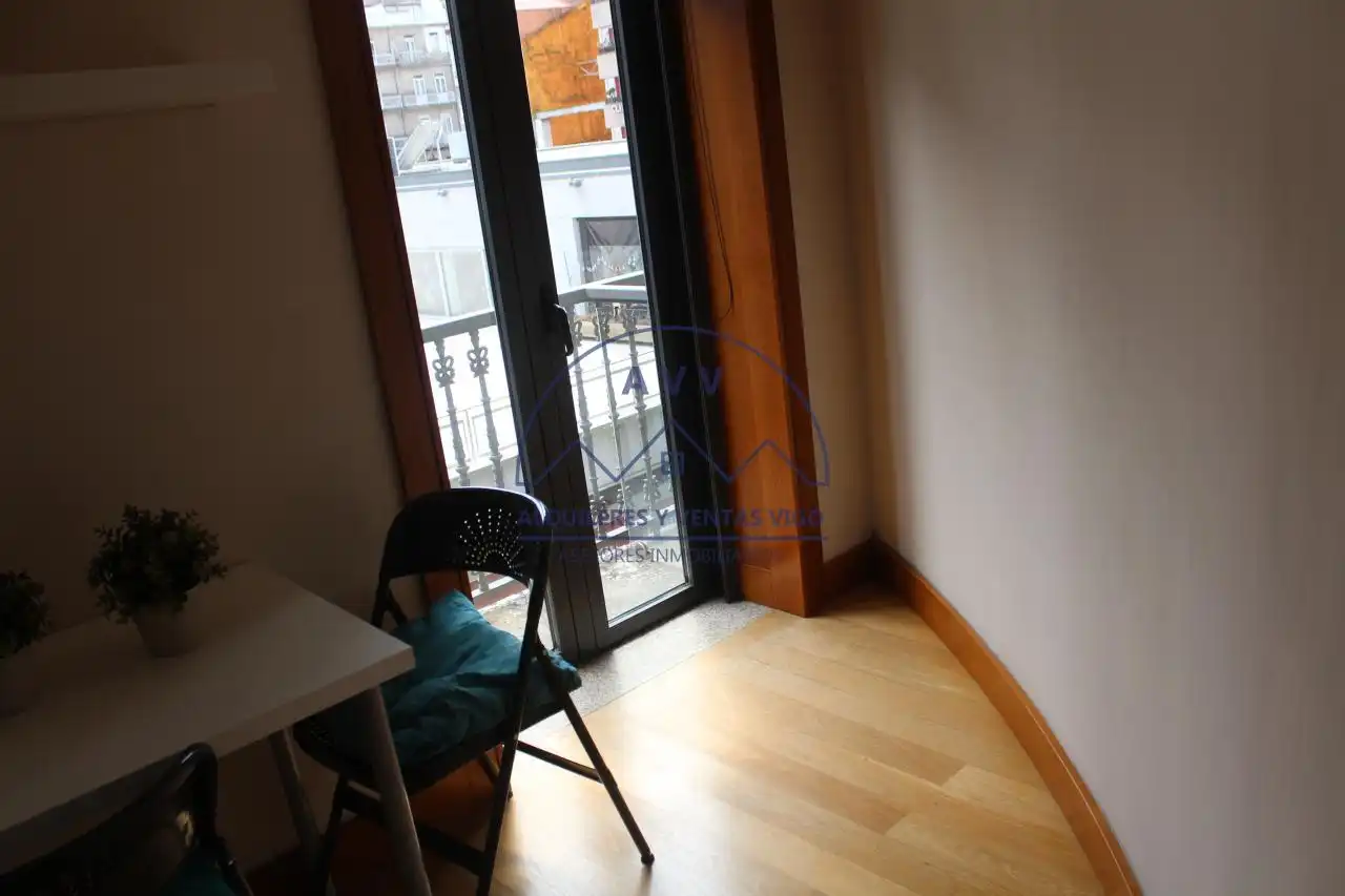 Terrasse von Wohnungen zur Miete in Vigo  mit Klimaanlage, Heizung und Parkett