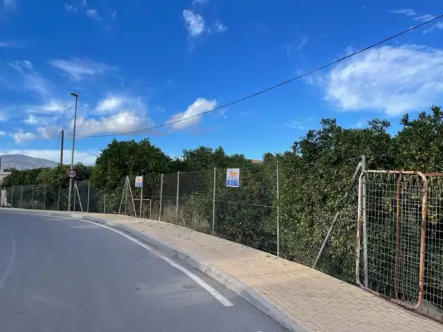 Residential zum Verkauf in Alicún
