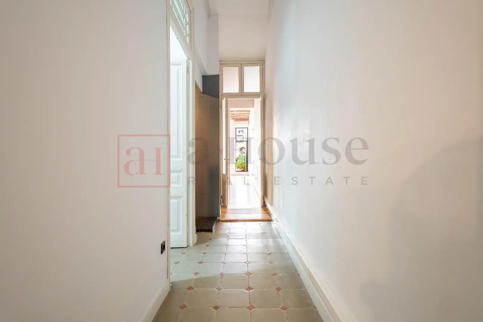 Piso con terraza en venta en Carrer Carrer de Nàpols, imagen 16
