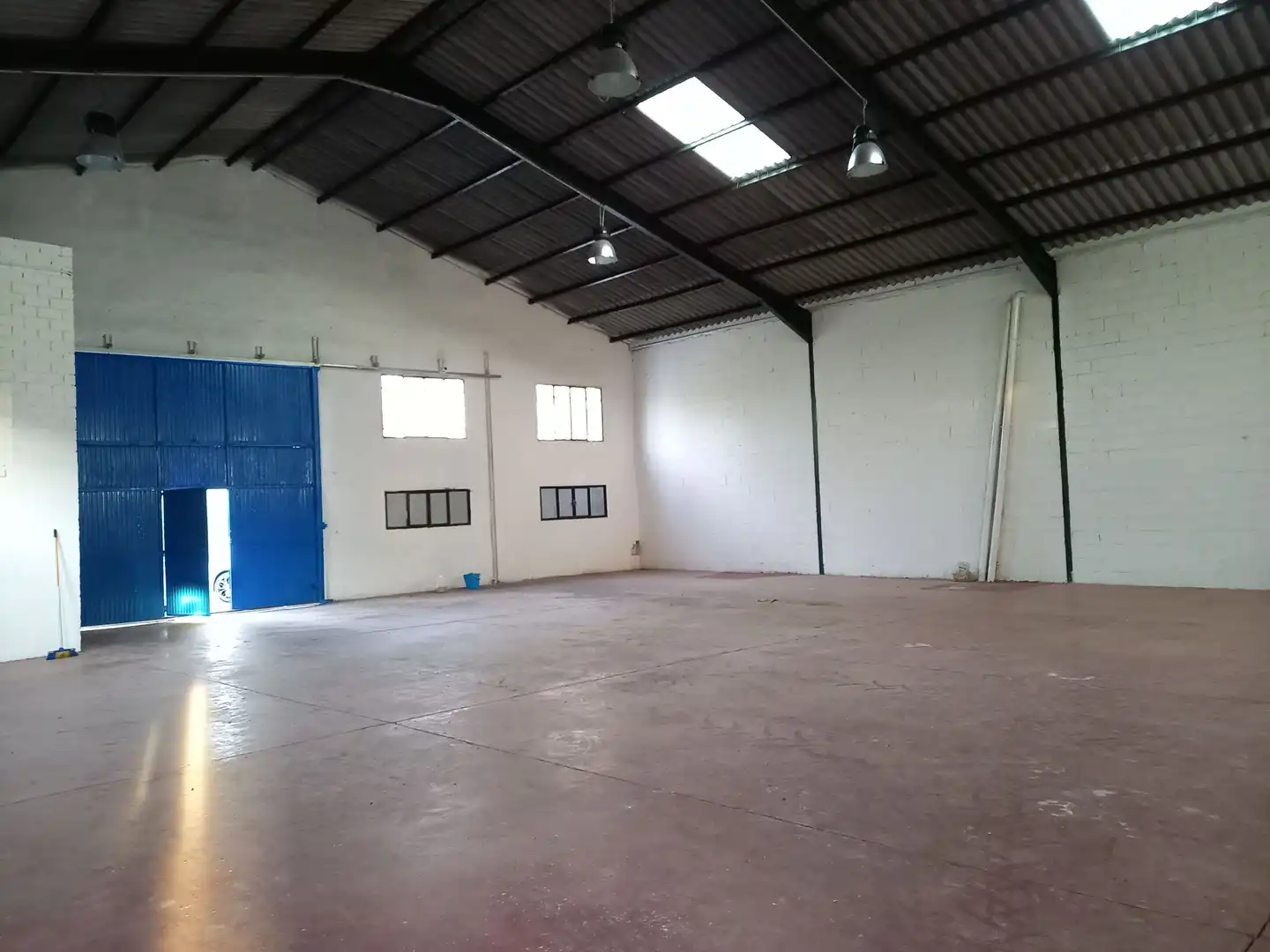 Nau industrial de lloguer en Ajalvir
