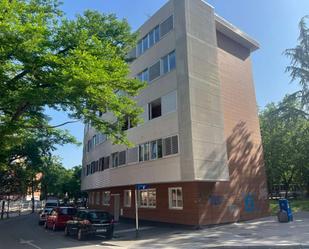 Vista exterior de Pis en venda en Vitoria - Gasteiz amb Calefacció i Traster