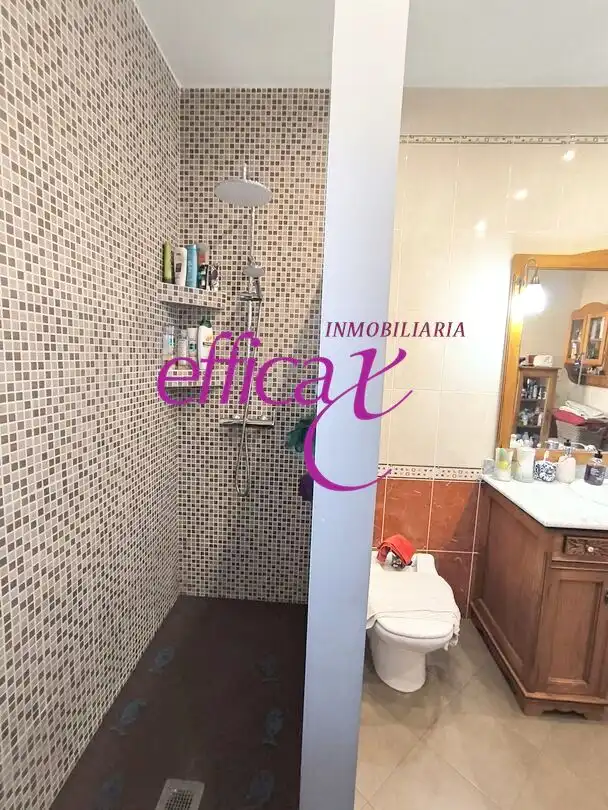 Bathroom of Houses for sale in Gerindote  with Air Conditioner, Heating and Storage room