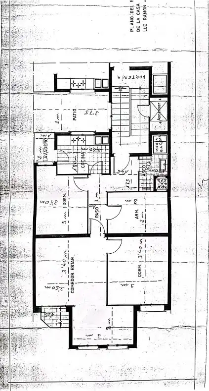 Wohnung zum Verkauf in Barcelona mit Balkon