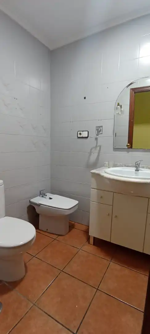 Bany de Pis en venda en Elche / Elx amb Balcó