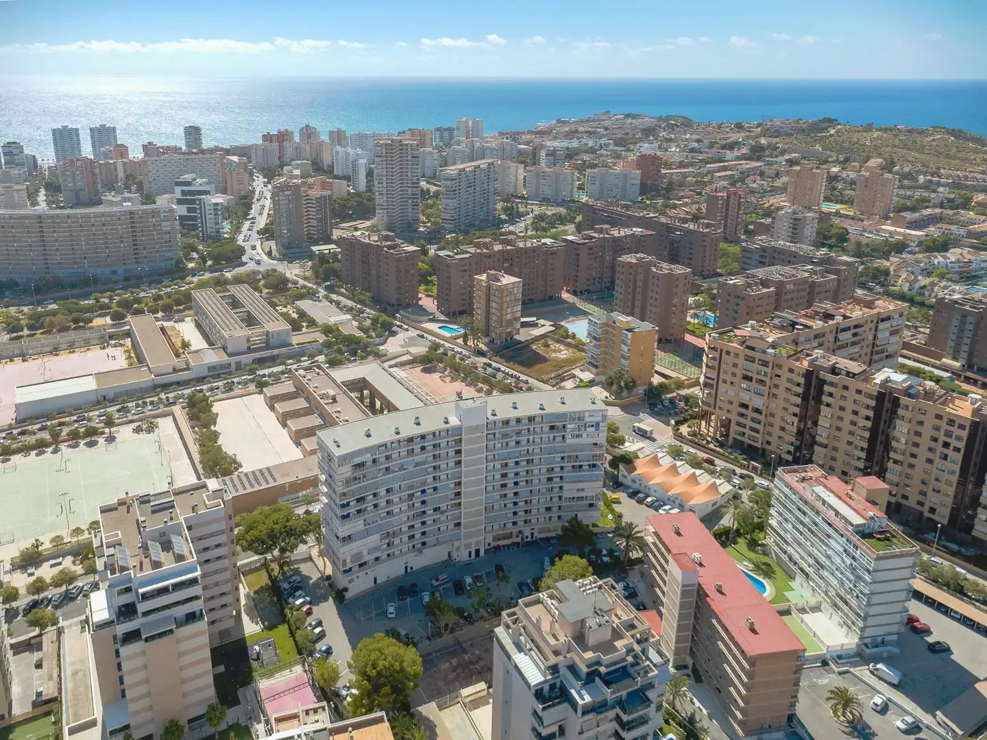 Vista exterior de Piso en venta en Alicante / Alacant con Aire acondicionado, Terraza y Amueblado