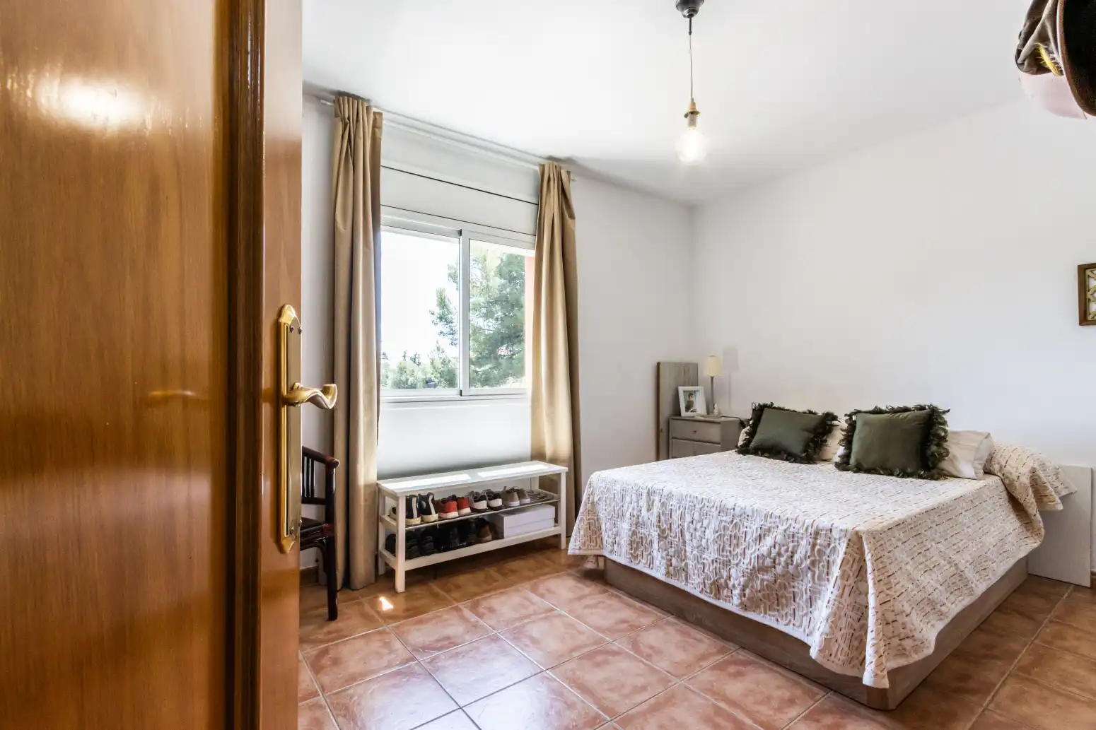 Dormitori de Casa o xalet en venda en Viladecavalls amb Jardí privat i Moblat