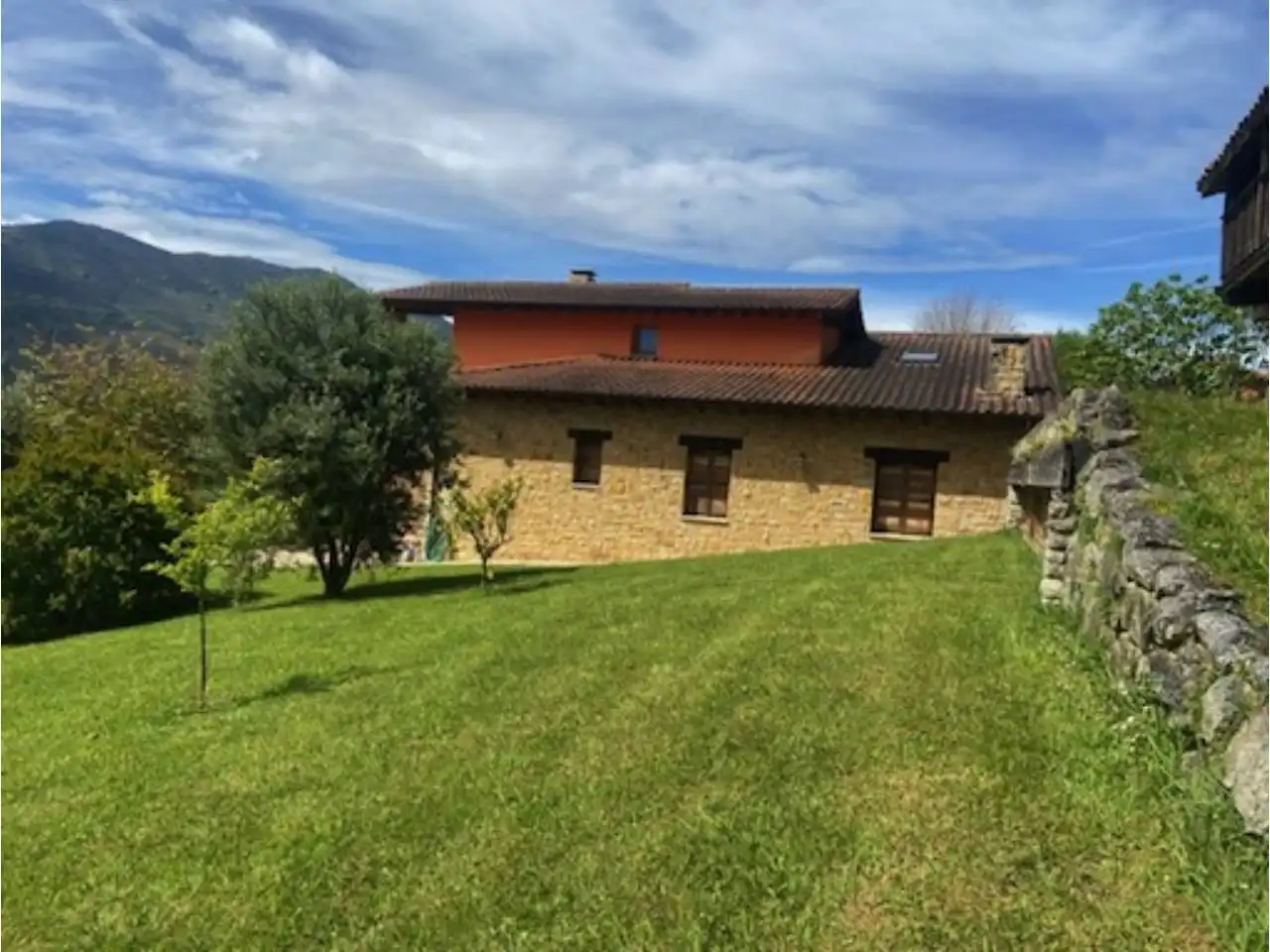Detached house with garden for sale in Calle Tresgrandas 1, imagen 9