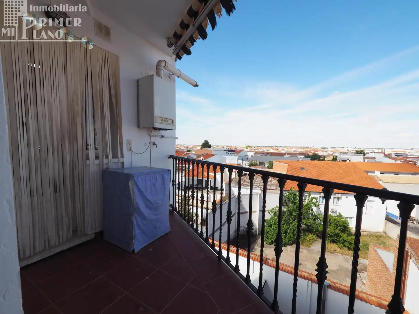 Balcony of Flat for sale in Tomelloso  with Heating, Terrace and Furnished