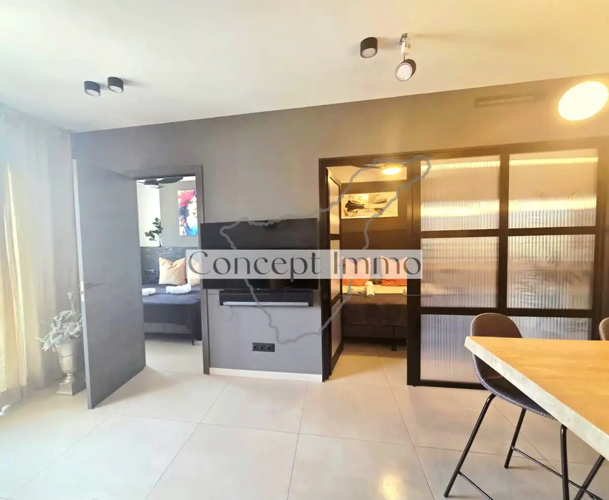 Flat with terrace for sale in Avenida Adeje, imagen 6