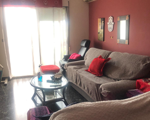 Living room of Flat for sale in  Albacete Capital  with Heating, Storage room and Furnished