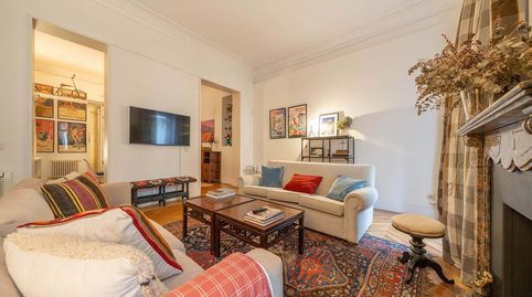 PISO EN VENTA EN CALLE FUENTES