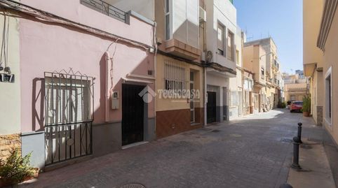 Foto 2 de Casa o xalet en venda a Plaza de Toros - Santa Rita, Almería Capital